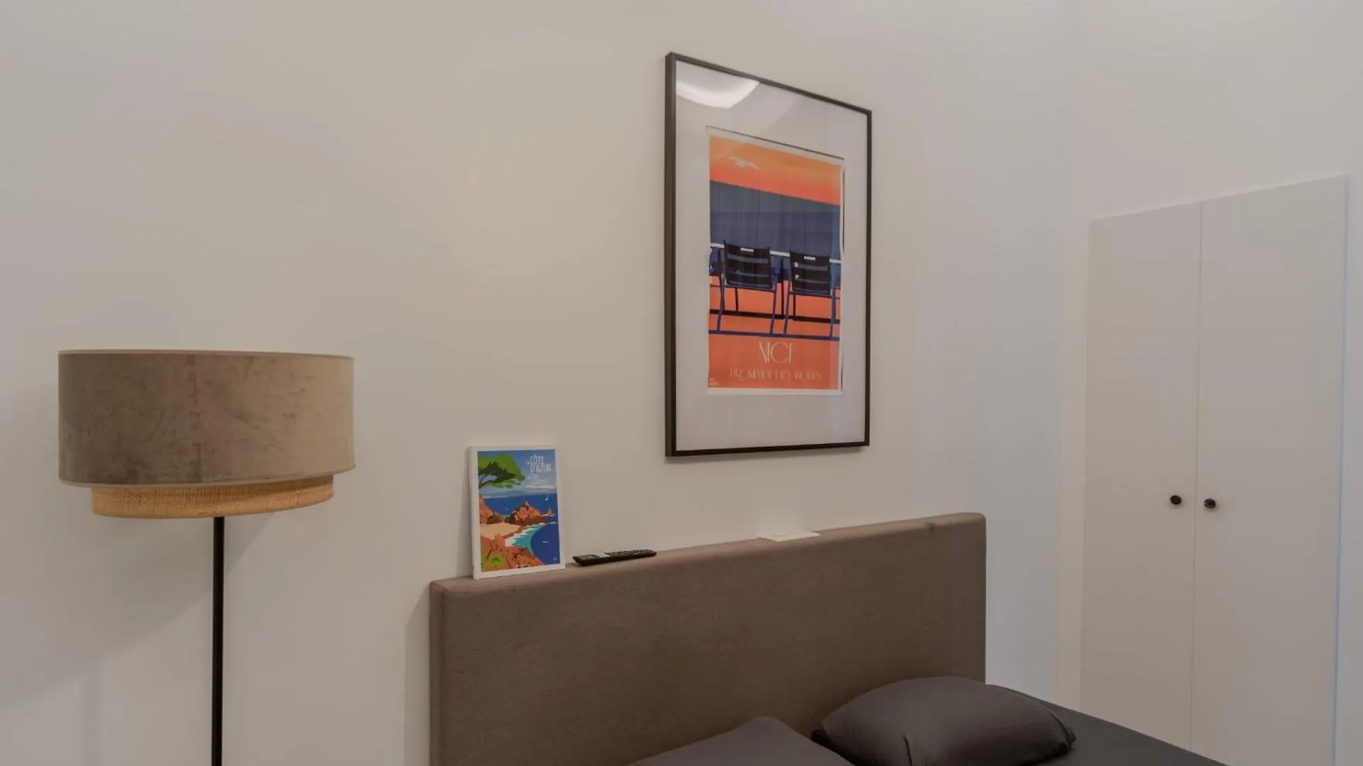 Apartment Le Lac Studio Moderne Proche Suquet - Climatisation Wifi - Limestay Cannes France